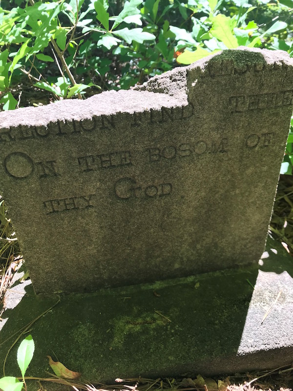 Da Mosi headstone