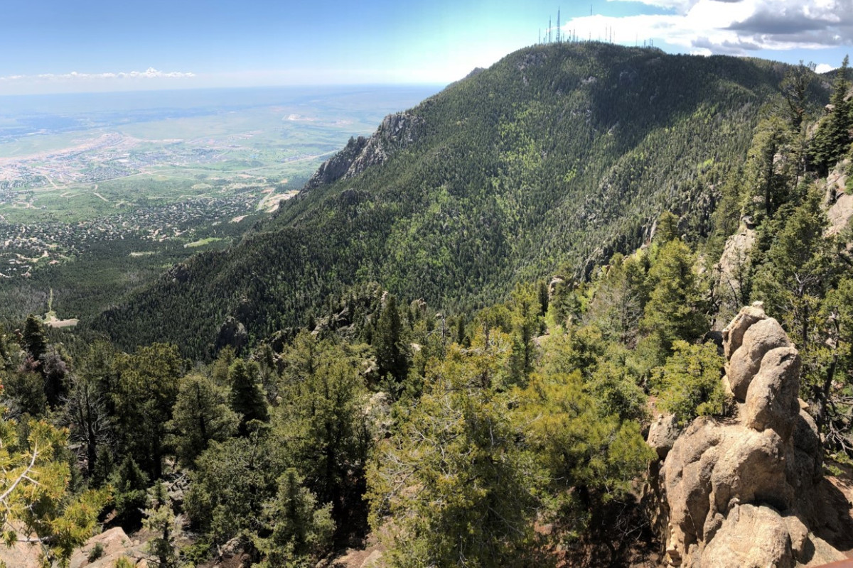 Pikes Peak Region - Colorado Springs